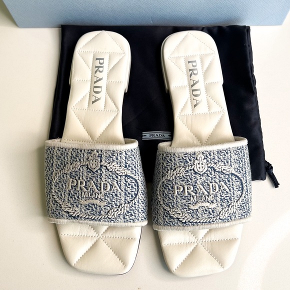 Buy Prada Black Triangle Slide Sandals in Jacquard for Women Online |  Ounass Kuwait
